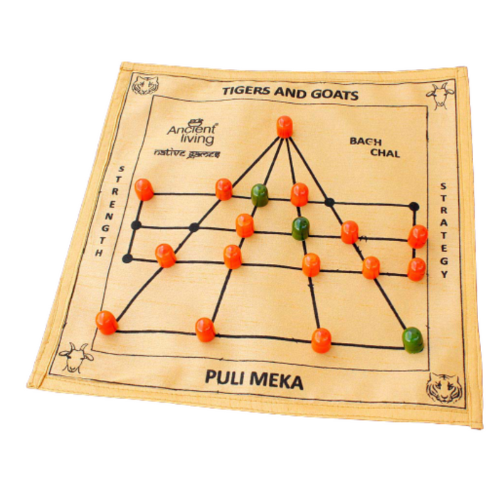 Ancient Living Puli Meka/Bagh Chaal/Goats and Tigers/Aadu Puli Aattam Board Game Crafted in Raw Silk